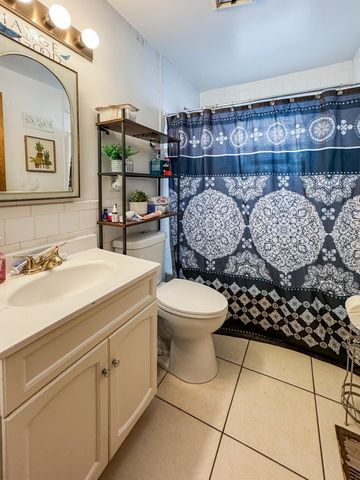 5640 Beall Avenue, Hammond, IN 46320