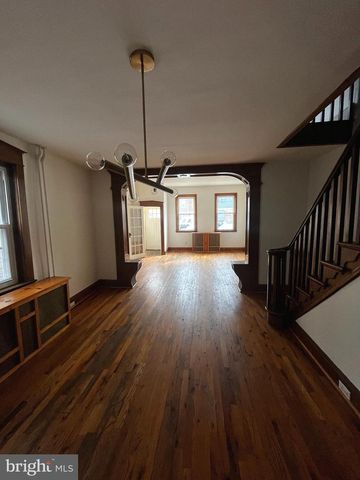 2715 E LEHIGH AVE, Philadelphia, PA 19125