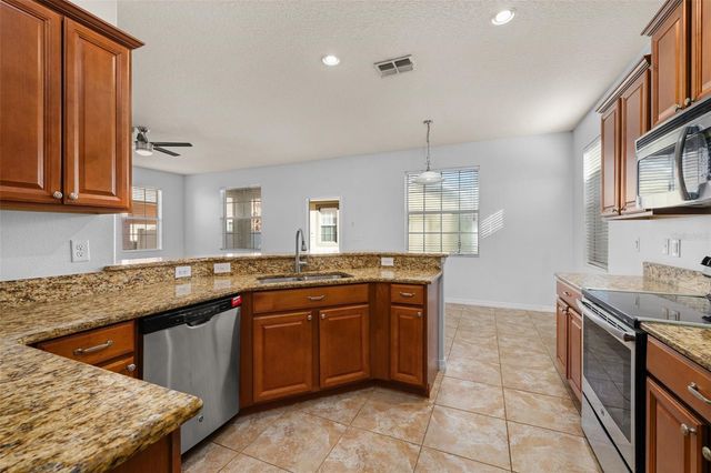 6829 SUNDROP STREET, Harmony, FL 34773