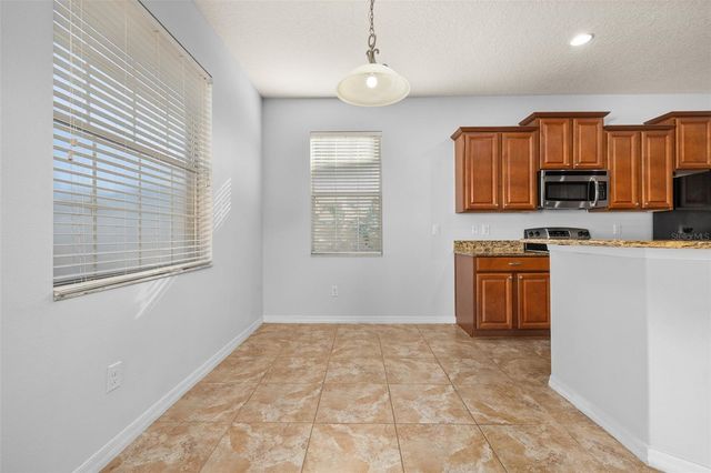 6829 SUNDROP STREET, Harmony, FL 34773