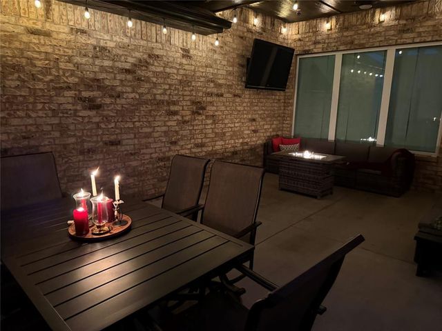 4716 Bermuda Drive, Mustang, OK 73064