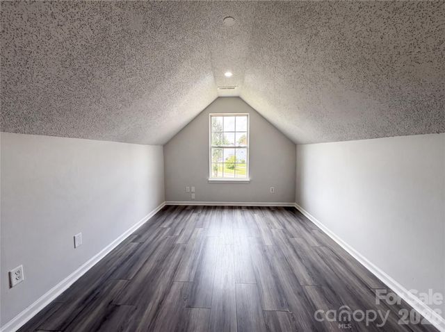 11220 Northwoods Forest Drive, Charlotte, NC 28214