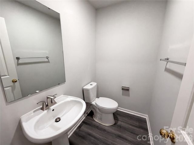 11220 Northwoods Forest Drive, Charlotte, NC 28214