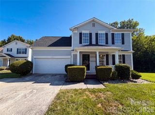 11220 Northwoods Forest Drive, Charlotte, NC 28214