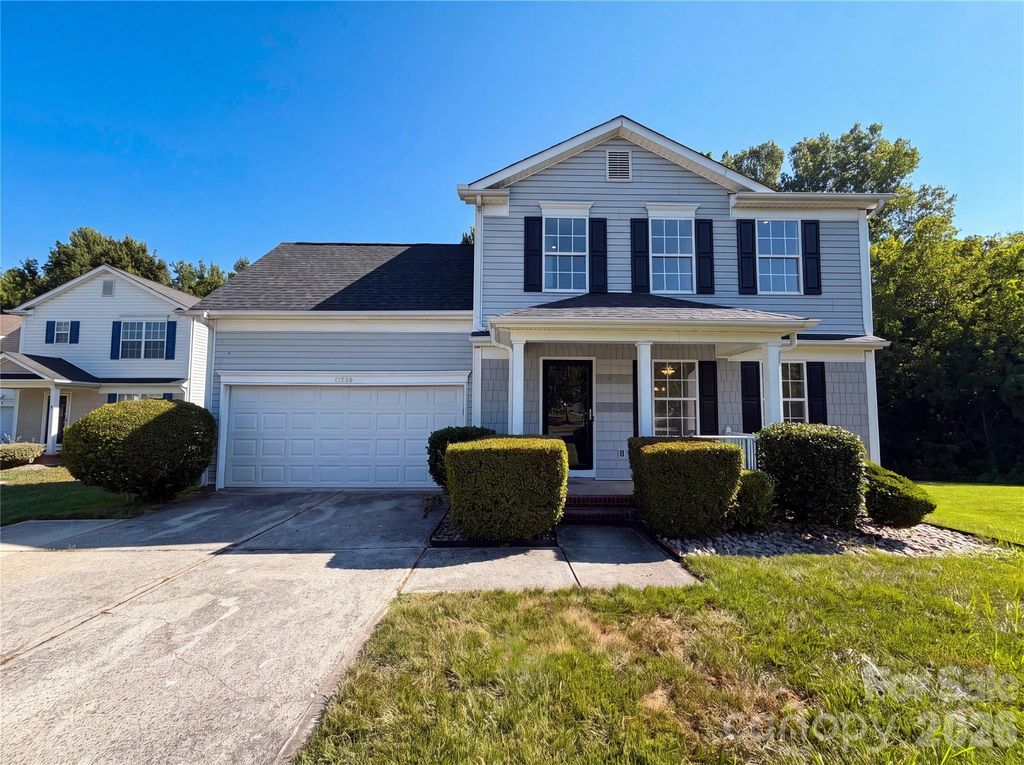 11220 Northwoods Forest Drive, Charlotte, NC 28214