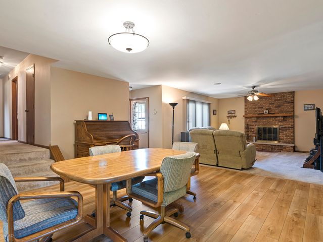 5327 Forest Trail, Oak Forest, IL 60452