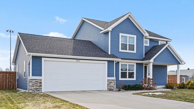 5663 S Stone Briar Lane, Tittabawassee Twp, MI 48623