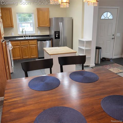 1756 Skyview Drive, Genoa Township, MI 48114