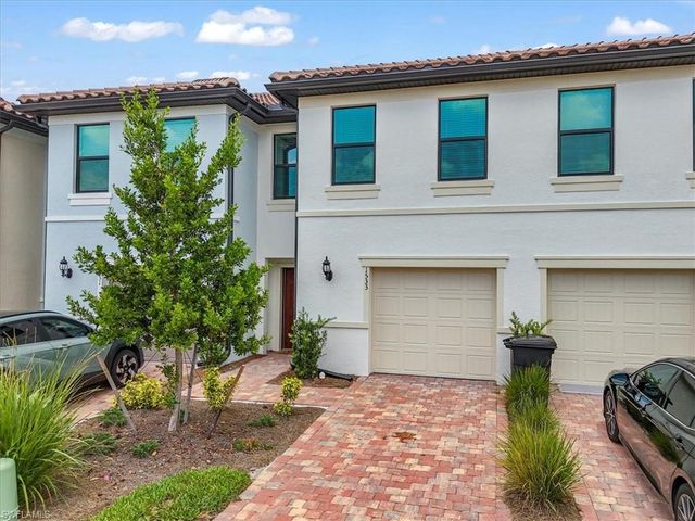 1533 Lake Jessup CIR, Cape Coral, FL 33909