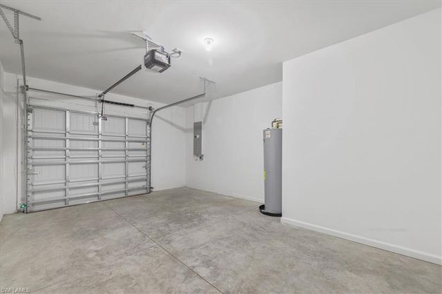 1533 Lake Jessup CIR, Cape Coral, FL 33909