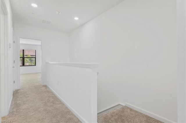 1533 Lake Jessup CIR, Cape Coral, FL 33909