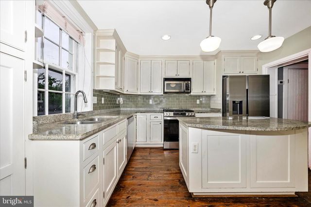 16 5TH ST E, Frederick, MD 21701