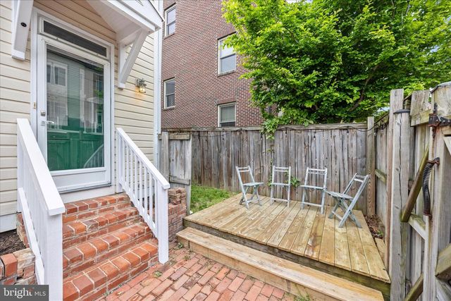 16 5TH ST E, Frederick, MD 21701