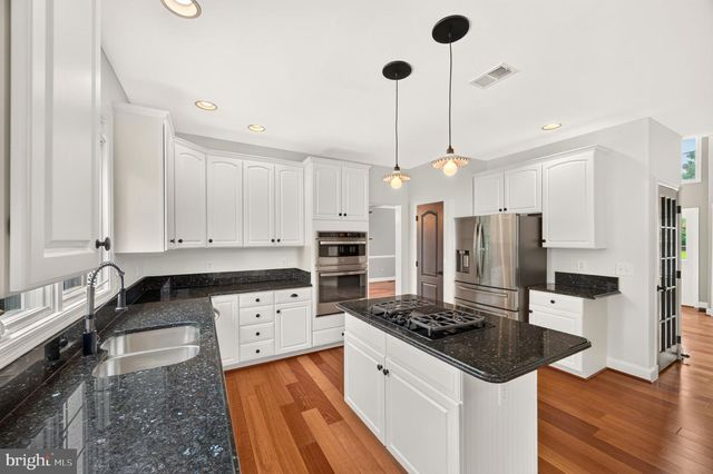 43640 CATHER CT, Ashburn, VA 20147