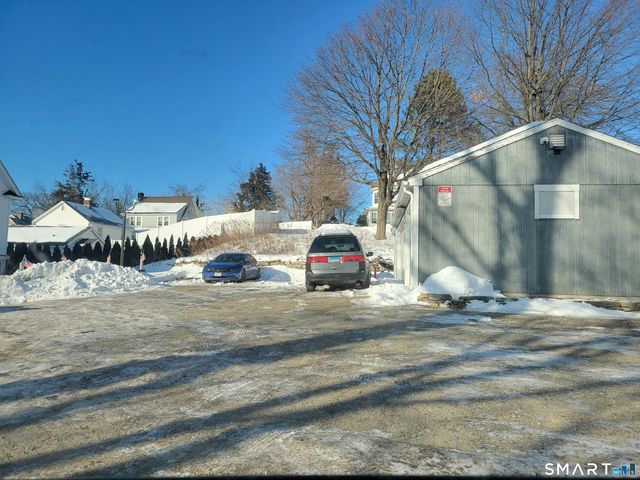 21 Quintard Terrace 2nd Floor, Stamford, CT 06902