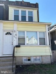 602 POWELL ST, Gloucester City, NJ 08030