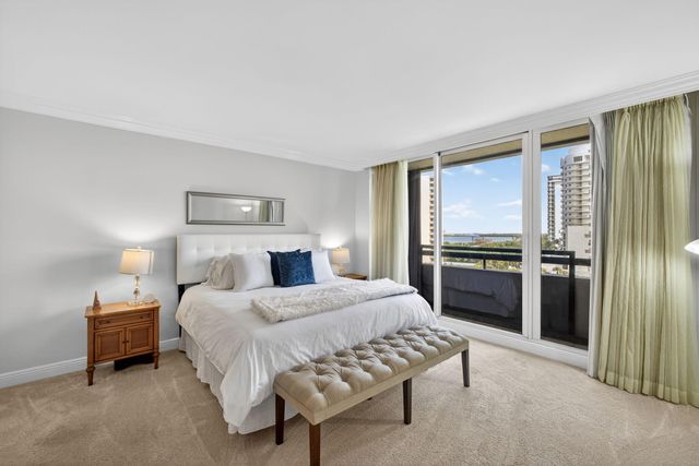 4000 N Ocean Drive 701, Singer Island, FL 33404