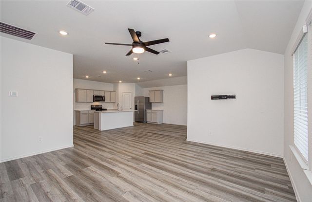 14607 Lost Cave Way, New Caney, TX 77357