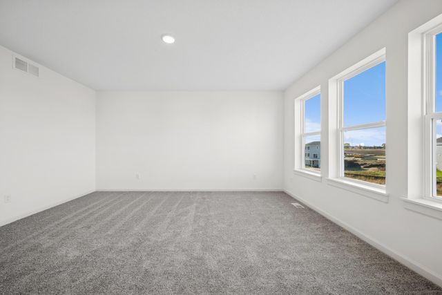 11645 Harbor Circle N, Dayton, MN 55369