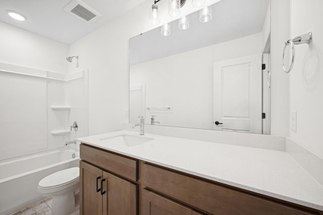 11645 Harbor Circle N, Dayton, MN 55369