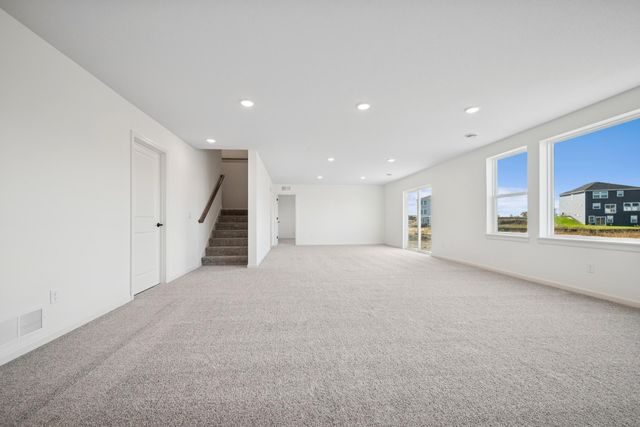 11645 Harbor Circle N, Dayton, MN 55369