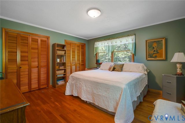 8315 King Dr, Disputanta, VA 23842