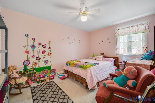 8315 King Dr, Disputanta, VA 23842