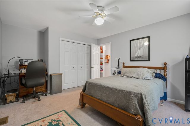 8315 King Dr, Disputanta, VA 23842