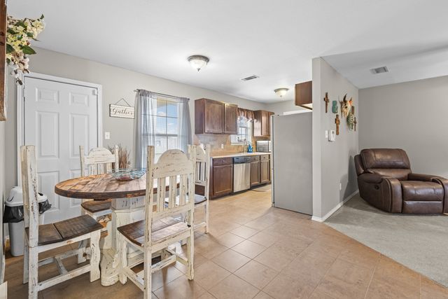 702 Aldridge Street, Commerce, TX 75428