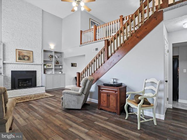 1451 NITTANY DRIVE, Chambersburg, PA 17202