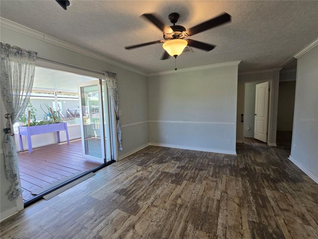 Image 16 of property listing at 14025 STAG HORN COURT, Astatula, FL 34705