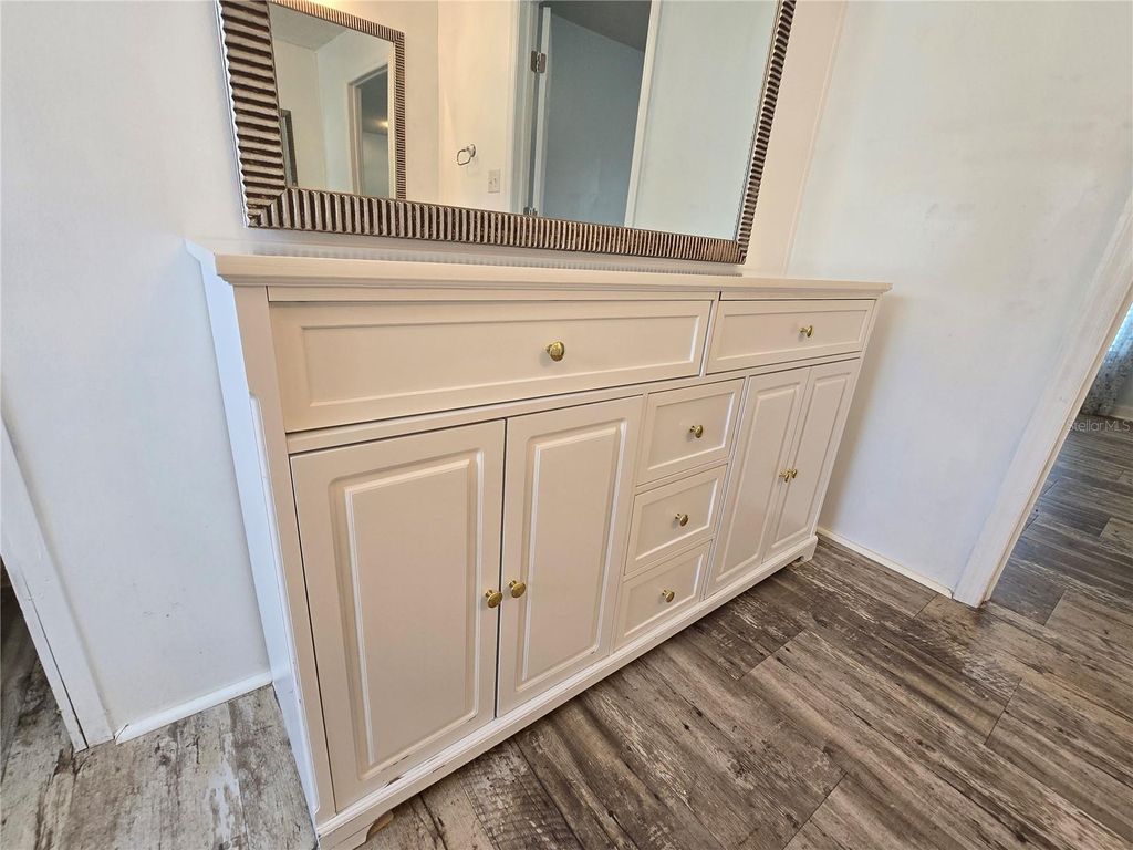 Image 30 of property listing at 14025 STAG HORN COURT, Astatula, FL 34705