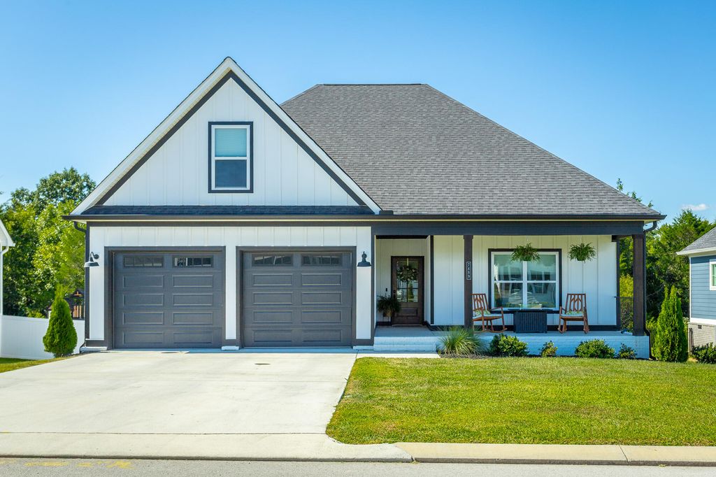 7489 Paxton Circle 10, Hixson, TN 37343