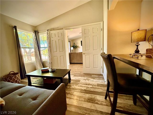 2033 Riderwood Avenue, North Las Vegas, NV 89032