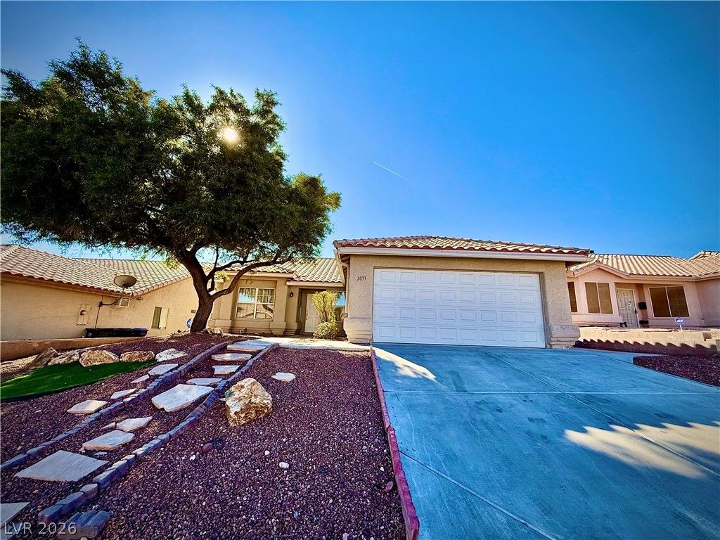 2033 Riderwood Avenue, North Las Vegas, NV 89032