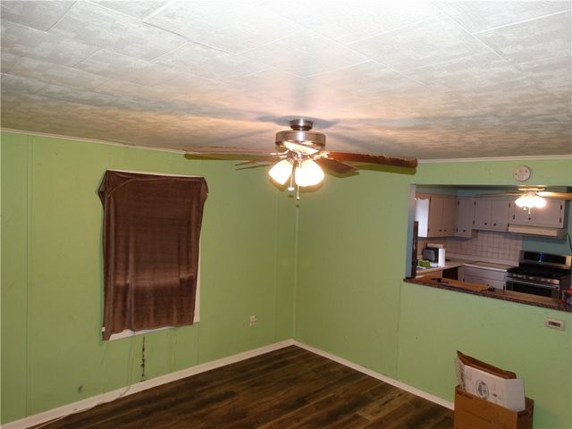 24 Hillman St, Fallowfield, PA 15314