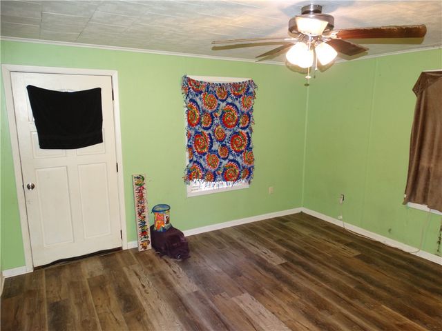 24 Hillman St, Fallowfield, PA 15314