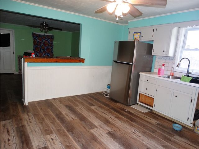 24 Hillman St, Fallowfield, PA 15314