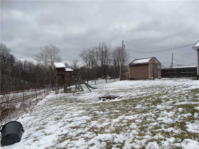 24 Hillman St, Fallowfield, PA 15314