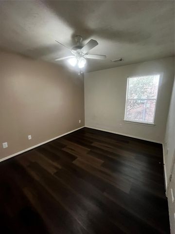 5508 Lilywood Ln, Rosharon, TX 77583