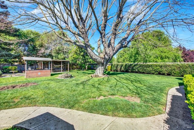 309 Hamilton Dr, Fairfield, CA 94533