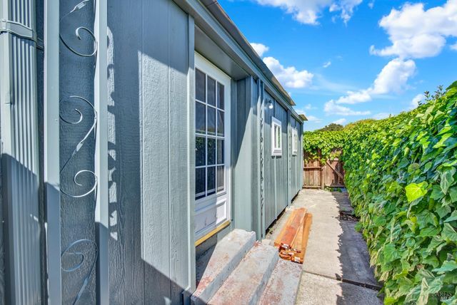 309 Hamilton Dr, Fairfield, CA 94533