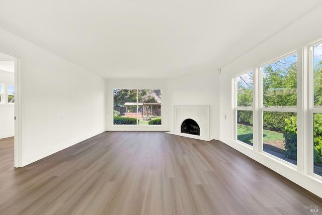 309 Hamilton Dr, Fairfield, CA 94533