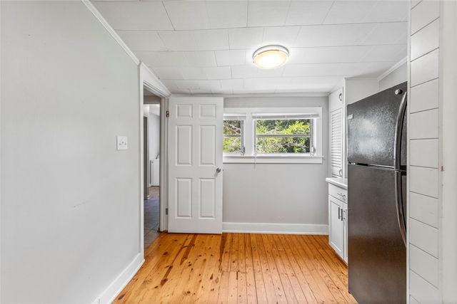 209 Moore Avenue, Walhalla, SC 29691