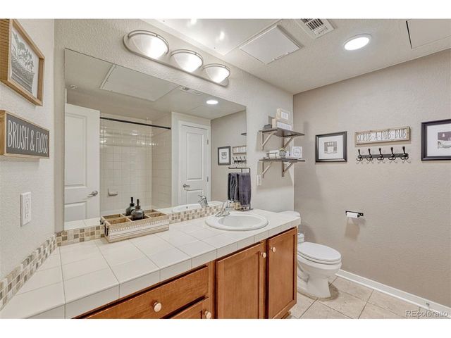 7240 W Custer Ave 412, Lakewood, CO 80226