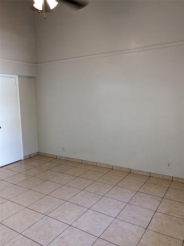 11130 N Stratford Drive 428, Oklahoma City, OK 73120