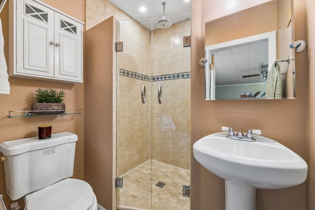 901 Vantrease Rd, Madison, TN 37115