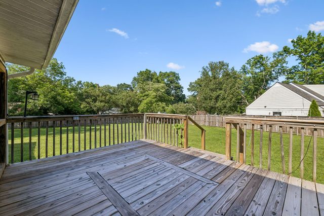 901 Vantrease Rd, Madison, TN 37115