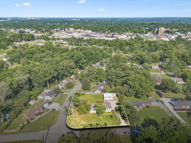 901 Vantrease Rd, Madison, TN 37115