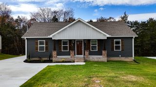 108 Demombreum Circle, Shelbyville, TN 37160